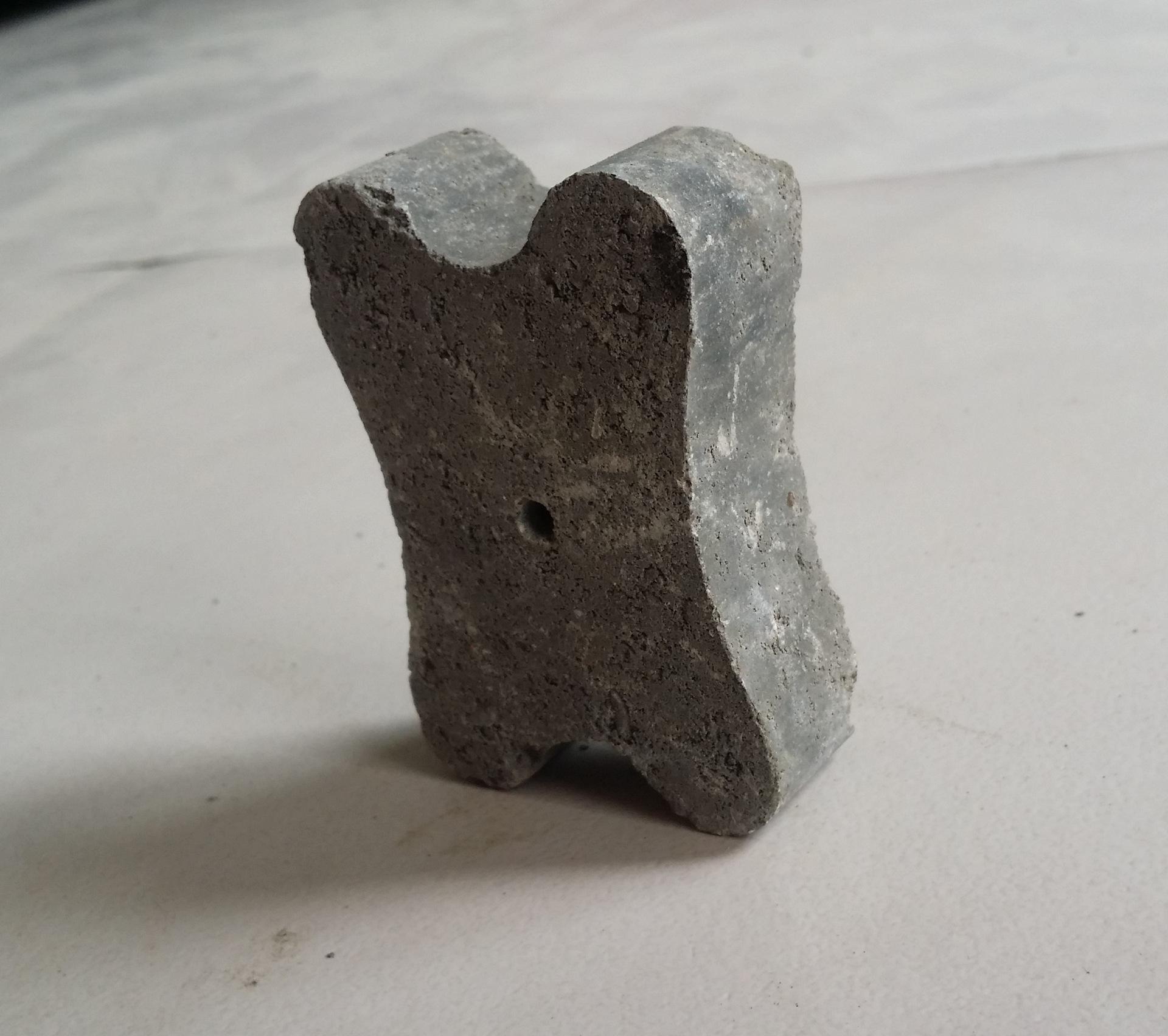 長(zhǎng)期圓柱樁基、高鐵墊塊5cm、剪力墻內(nèi)撐、馬凳、橋梁墊塊