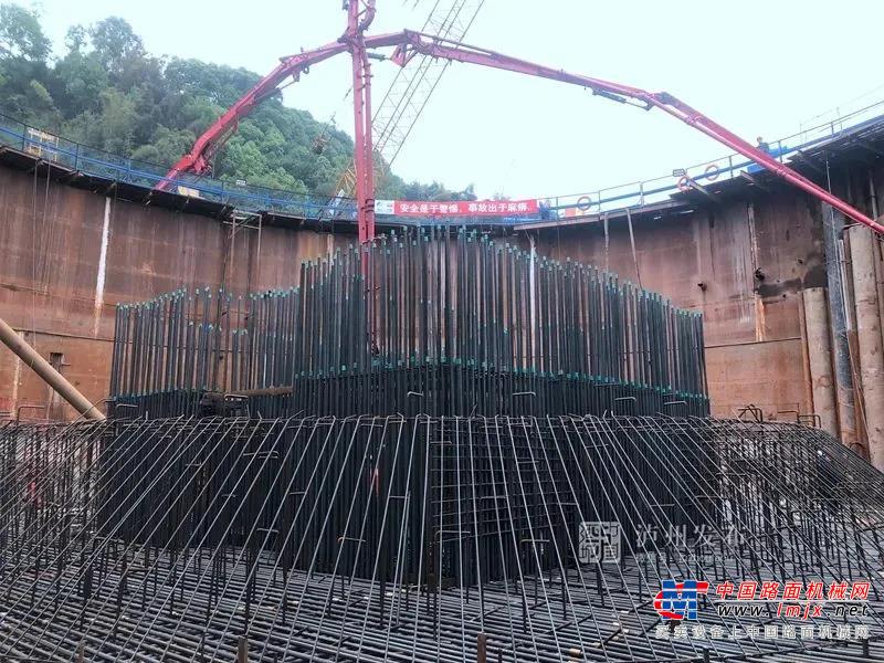 搶汛期，抓進度！65小時連續(xù)施工，三一泵車顯神威